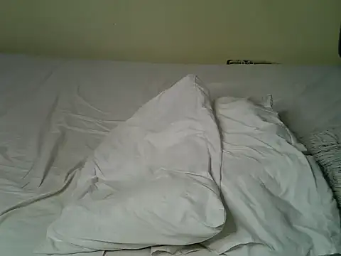 lovvelyheers online show from May 22, 12:14 pm