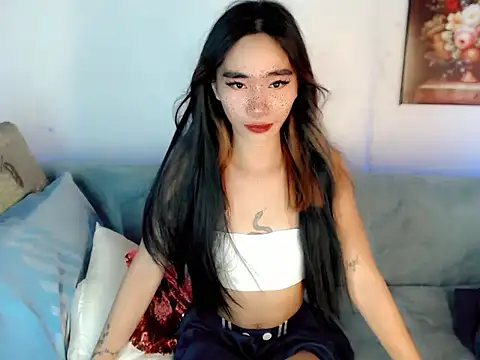 Itsmejeang online show from May 5, 1:25 pm