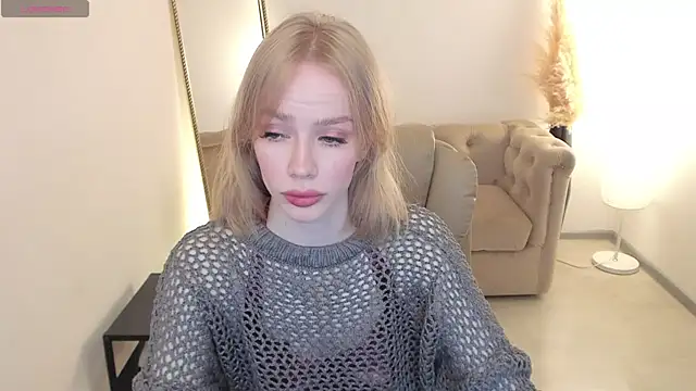 Poly Sweet online show from May 6, 8:24 pm