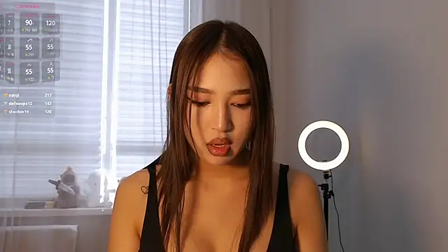 sakurafitbunny online show from May 19, 1:56 am