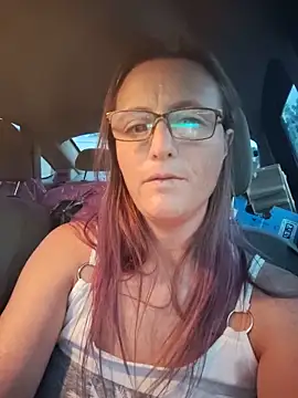 Queenle91 online show from May 15, 11:18 pm