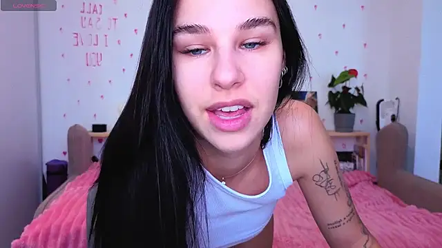 pix mll online show from July 18, 3:32 am