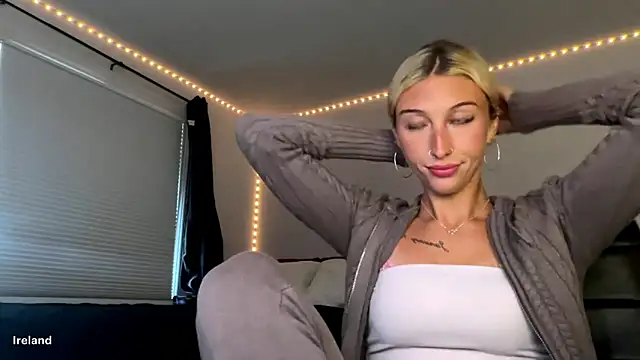 Itsirelandbby online show from May 24, 8:08 pm
