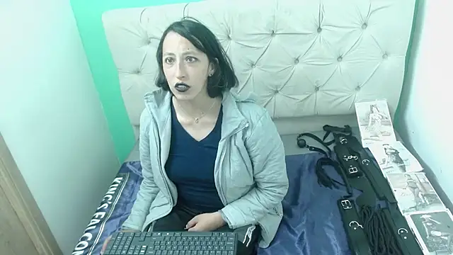 amoremerchmar online show from July 7, 2:58 am
