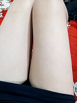 Suri-Sexxywet online show from May 5, 3:26 pm