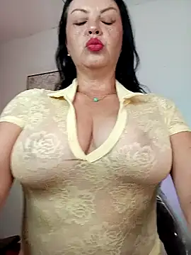 EvaRoberts 1 online show from July 27, 1:30 pm