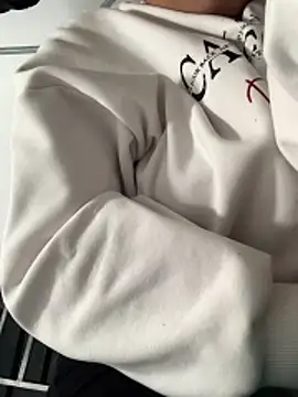 Bigcunt-hairy online show from June 10, 3:00 pm