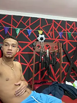 friends lust latin online show from June 13, 8:39 pm