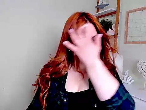 GingerKitten1 online show from June 23, 12:47 pm