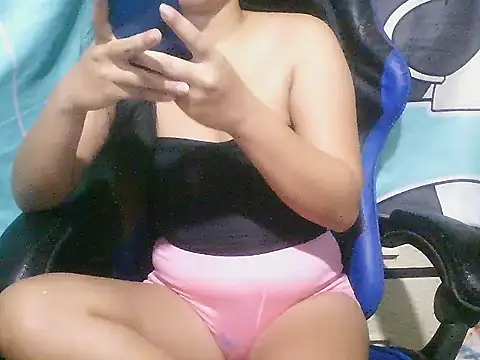 SweetCreamyPussy18 online show from May 13, 11:54 pm