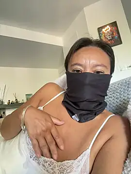 CamGirlToes online show from May 23, 8:01 am