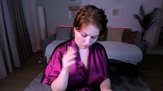 MiaLacrice online show from July 5, 4:19 am