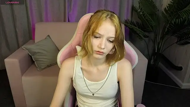 AliceJohansone online show from July 13, 1:06 am