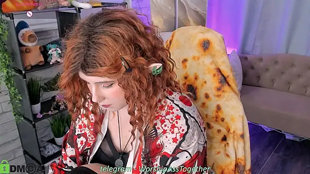 Candyy yeahh online show from May 19, 1:56 am