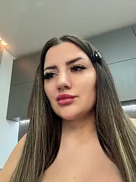 SophiePale online show from April 30, 4:01 pm
