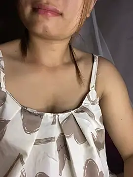 Cute-Sexyy online show from August 2, 3:15 pm