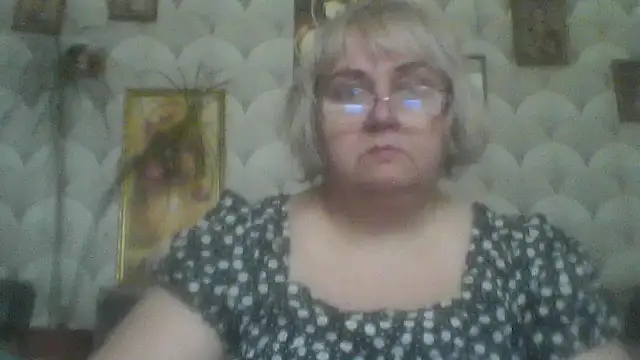 MarinaFarina53 online show from May 16, 9:01 am