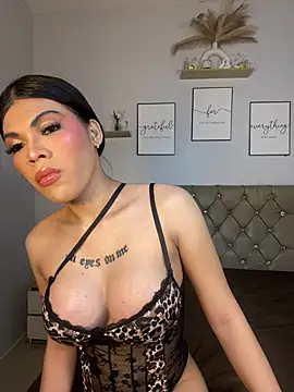 DanikaLovve online show from August 7, 4:47 pm