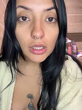 lana rouse  online show from May 16, 9:25 pm