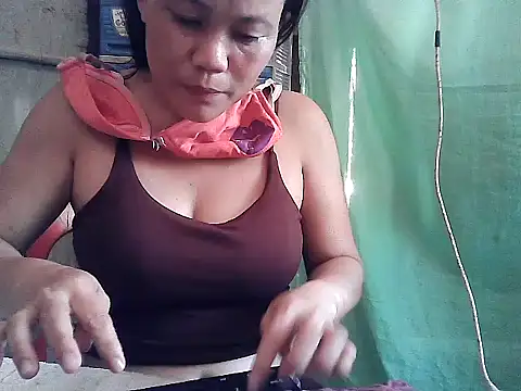 wet pussypinay22 online show from May 19, 1:56 am