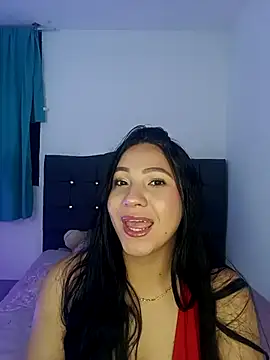 Maddy Miller  online show from May 13, 3:45 am