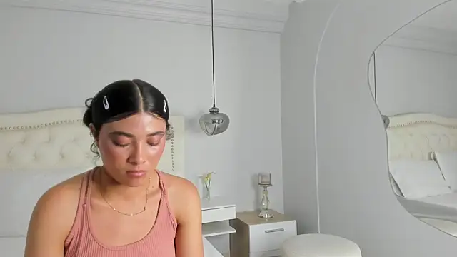 emilly duque online show from July 11, 7:52 am