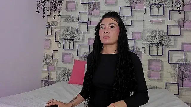 emilly duque online show from May 20, 4:20 am