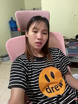 Vi sexyy online show from June 25, 6:18 am