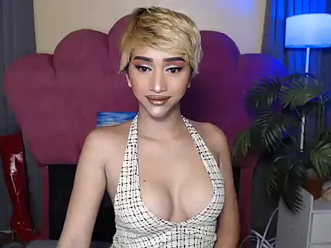 kylie marie online show from May 18, 6:03 pm