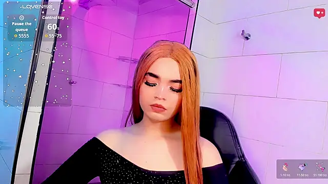 Lana Ride  online show from May 15, 11:57 am