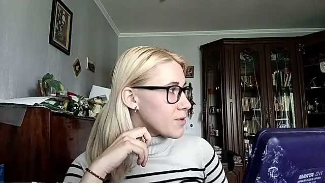 lolkabiolka online show from May 12, 7:38 am