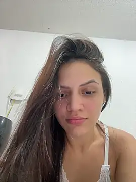 Sarah  hot online show from May 27, 1:05 am