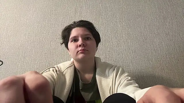 LizCumens online show from May 25, 12:42 am