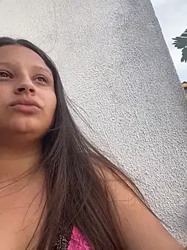 julia moreira online show from July 30, 5:36 pm