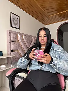 BaByBooo69 online show from May 23, 2:37 pm