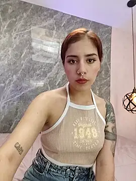 NatalieRivers online show from May 18, 12:55 pm