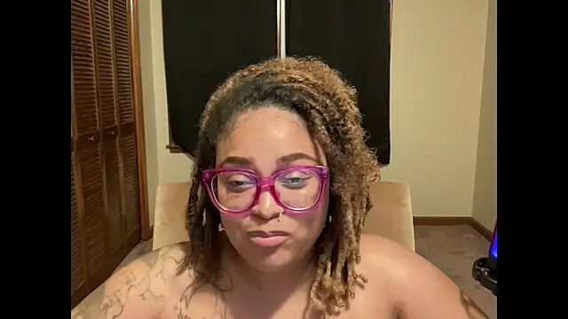 FaeAfterDark online show from June 25, 5:12 am