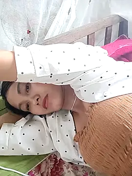 Suly-sweet online show from May 23, 4:33 am