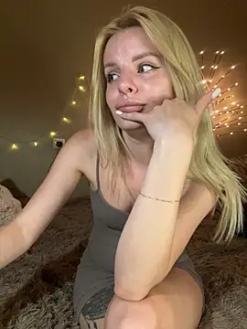 MissAnabel  online show from May 22, 7:23 pm