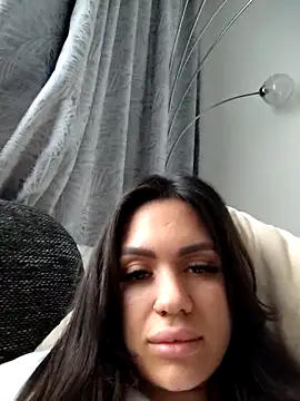 Hannabuba online show from May 17, 3:44 pm