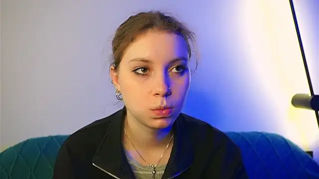 Sairallyn online show from May 24, 9:14 pm