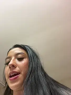 Megan pink18 online show from May 23, 4:00 am