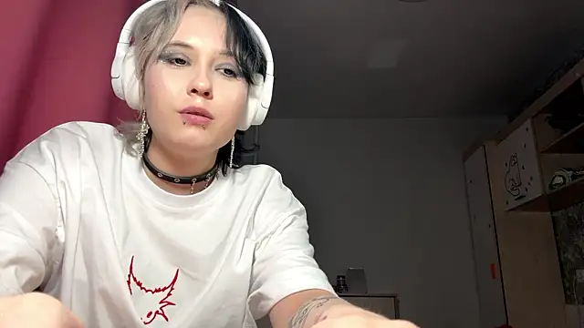 CuteLilit online show from May 20, 3:09 pm