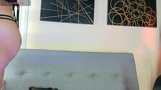 Sofi Williams2 online show from May 23, 7:34 pm