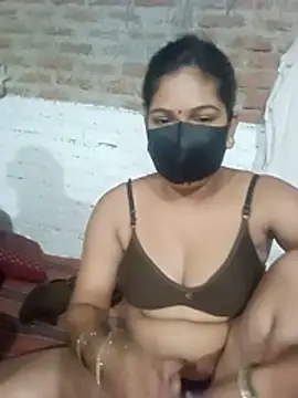 Hindicouple1 online show from July 10, 10:42 pm