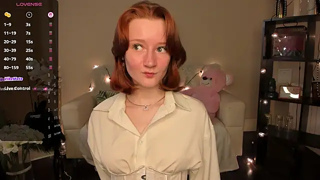 LallyLally  online show from May 19, 3:41 pm