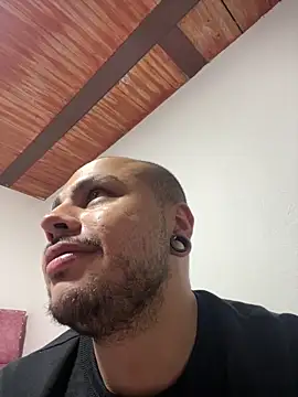 ladyandnico online show from May 23, 5:06 am