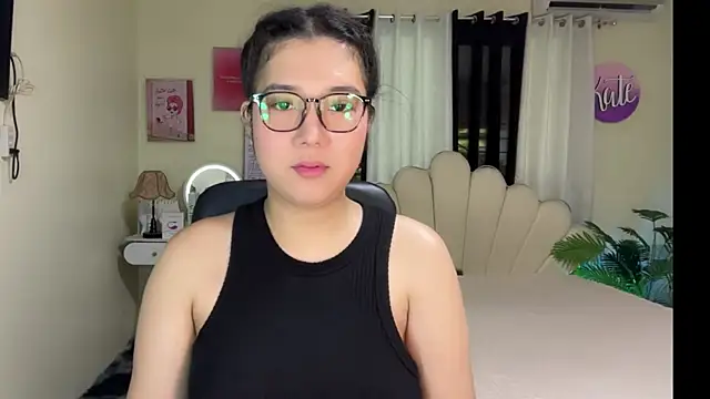 RingMyBelle online show from June 22, 2:49 am