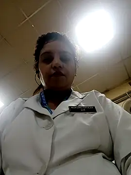tanya2610 online show from July 7, 3:53 am