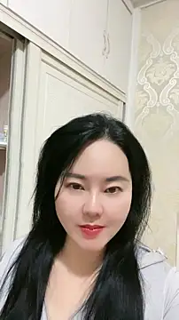 CharlotteLove998 online show from May 28, 9:29 am